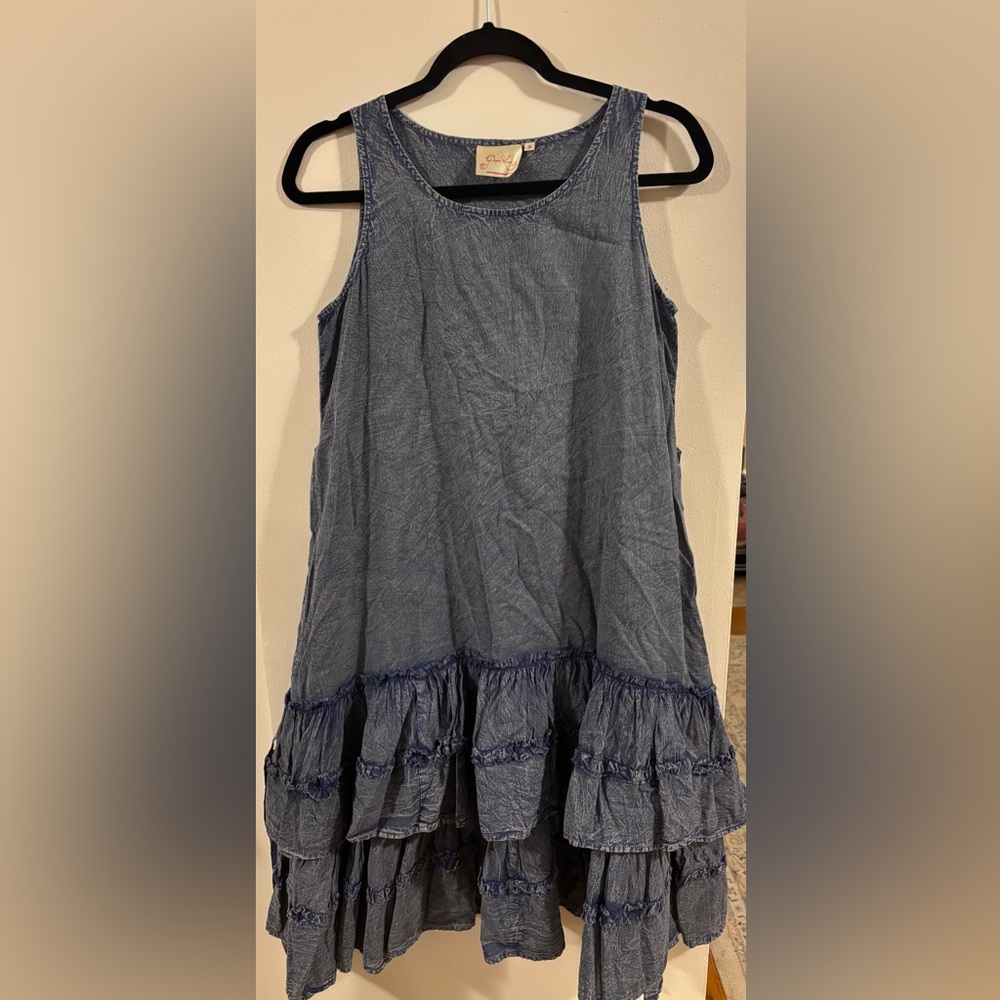 Paper Lace Blue Sleeveless Midi Dress